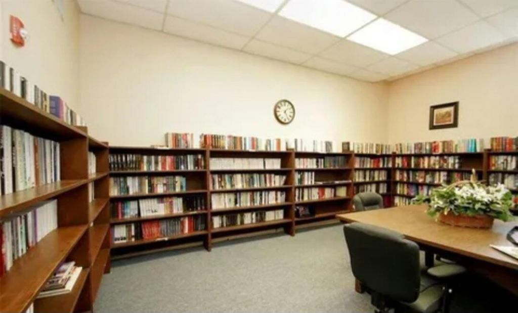 2900 NW 46th Avenue, Unit 105, Lauderdale Lakes, FL 33313 Photo