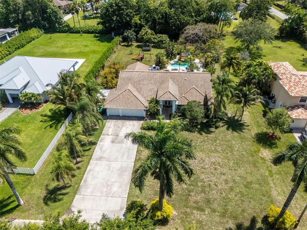 14463 SW 16TH Court, Davie, FL 33325