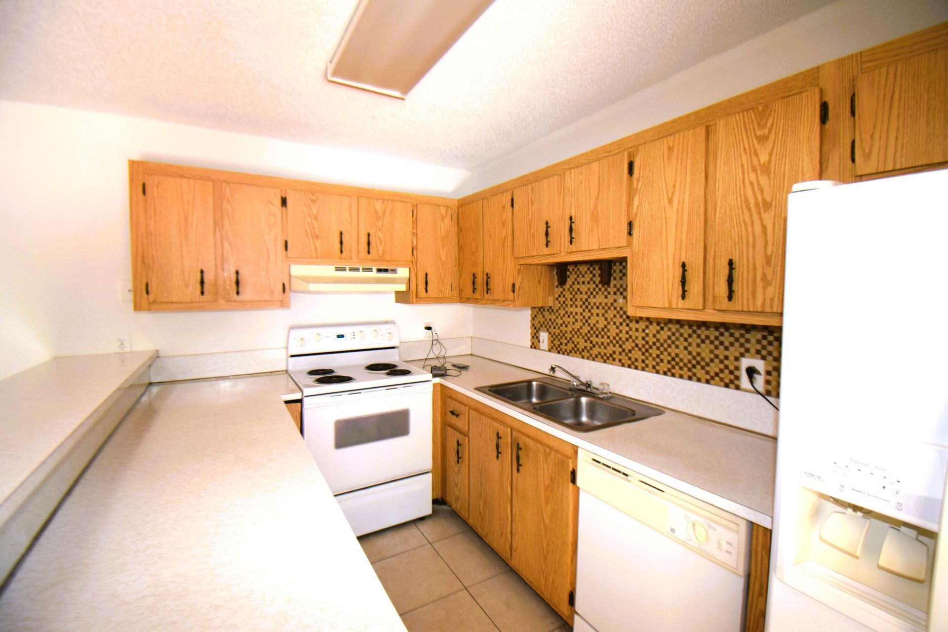 237 Alemeda Drive, Unit 3, Palm Springs, FL 33461 Photo