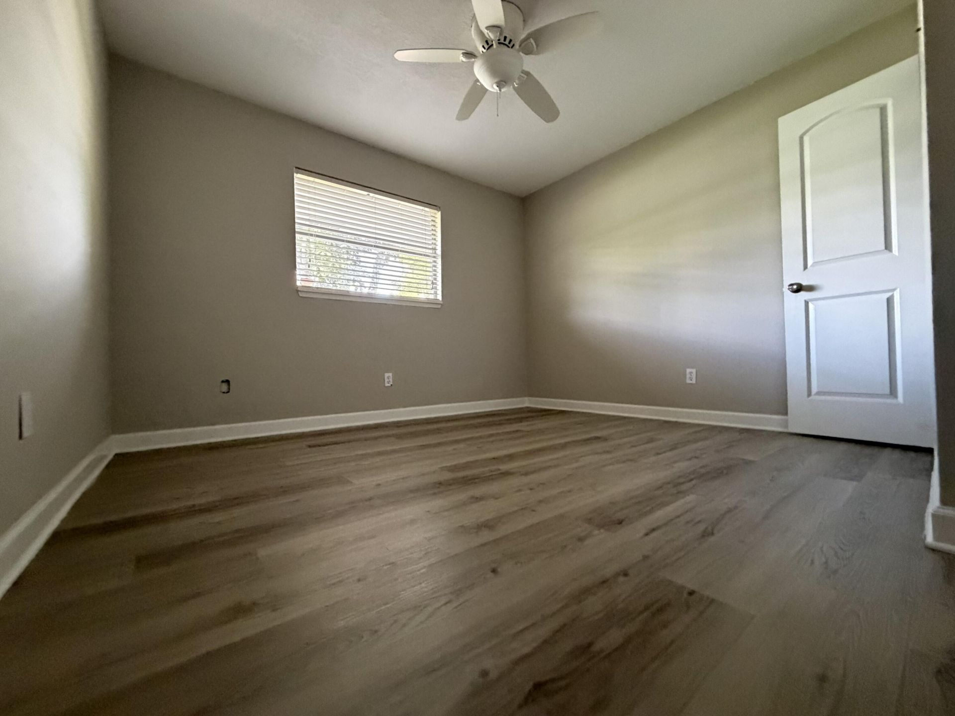 1633 SE Arapaho Avenue, Stuart, FL 34994 Photo
