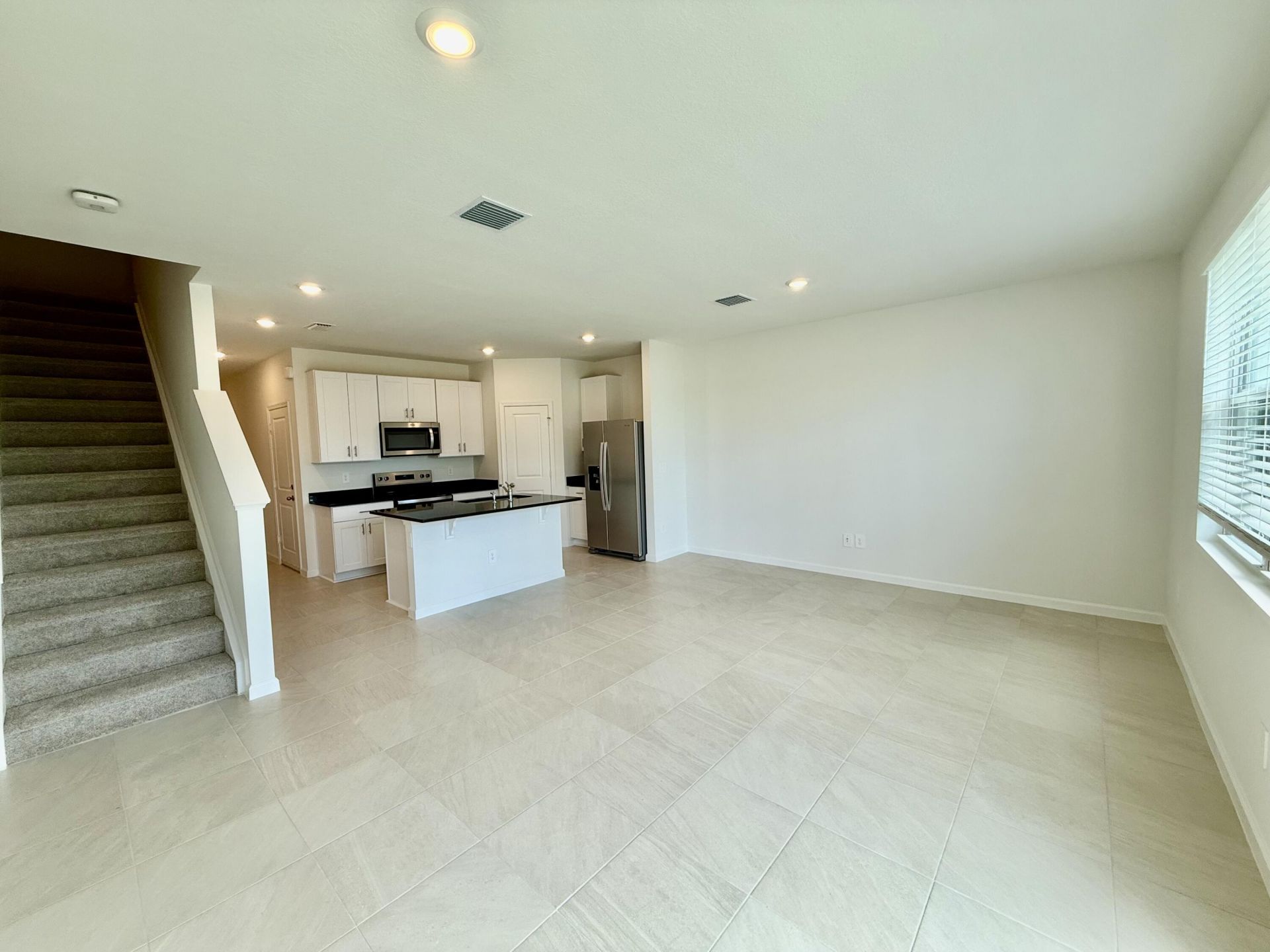 655 Salisbury Circle, Fort Pierce, FL 34982 Photo