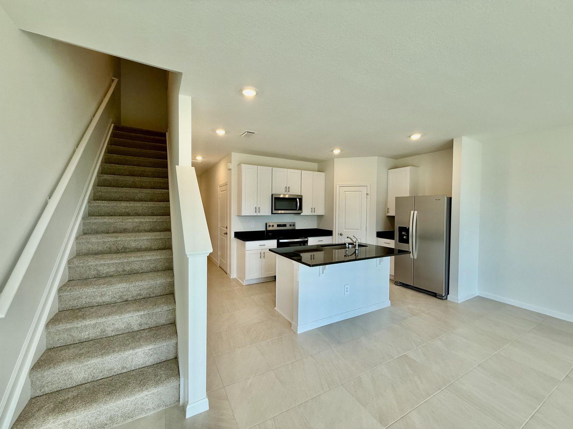 655 Salisbury Circle, Fort Pierce, FL 34982 Photo