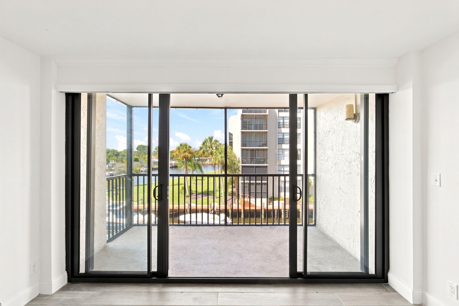 8 Royal Palm Way, Unit 3020, Boca Raton, FL 33432 Photo