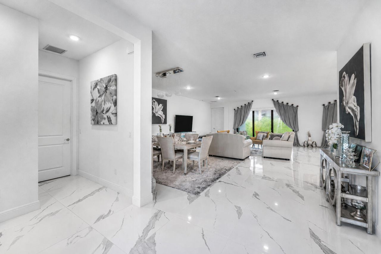 5395 St Vincent Lane, Westlake, FL 33470 Photo