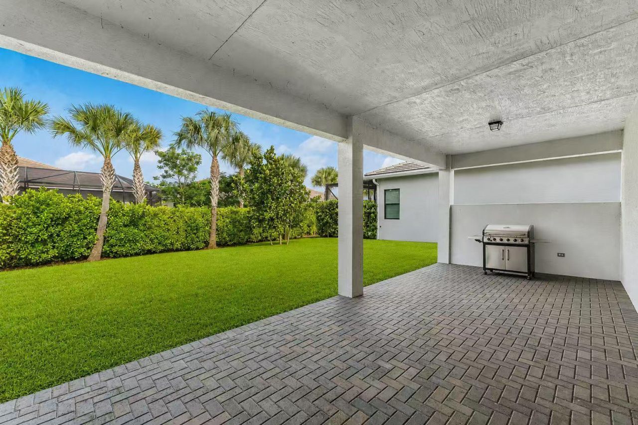 5395 St Vincent Lane, Westlake, FL 33470 Photo
