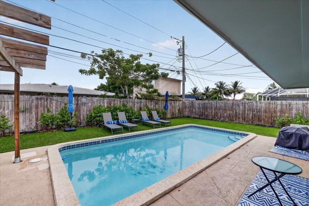 141 NW 19th Street, Pompano Beach, FL 33060 Photo