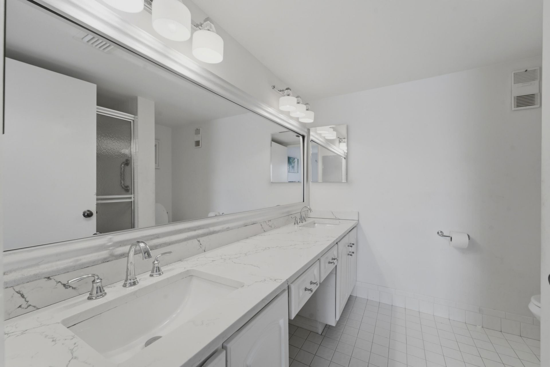 6093 Pointe Regal Circle, Unit 209, Delray Beach, FL 33484 Photo