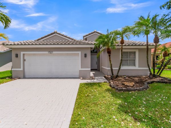 1521 SW 186th Avenue, Pembroke Pines, FL 33029