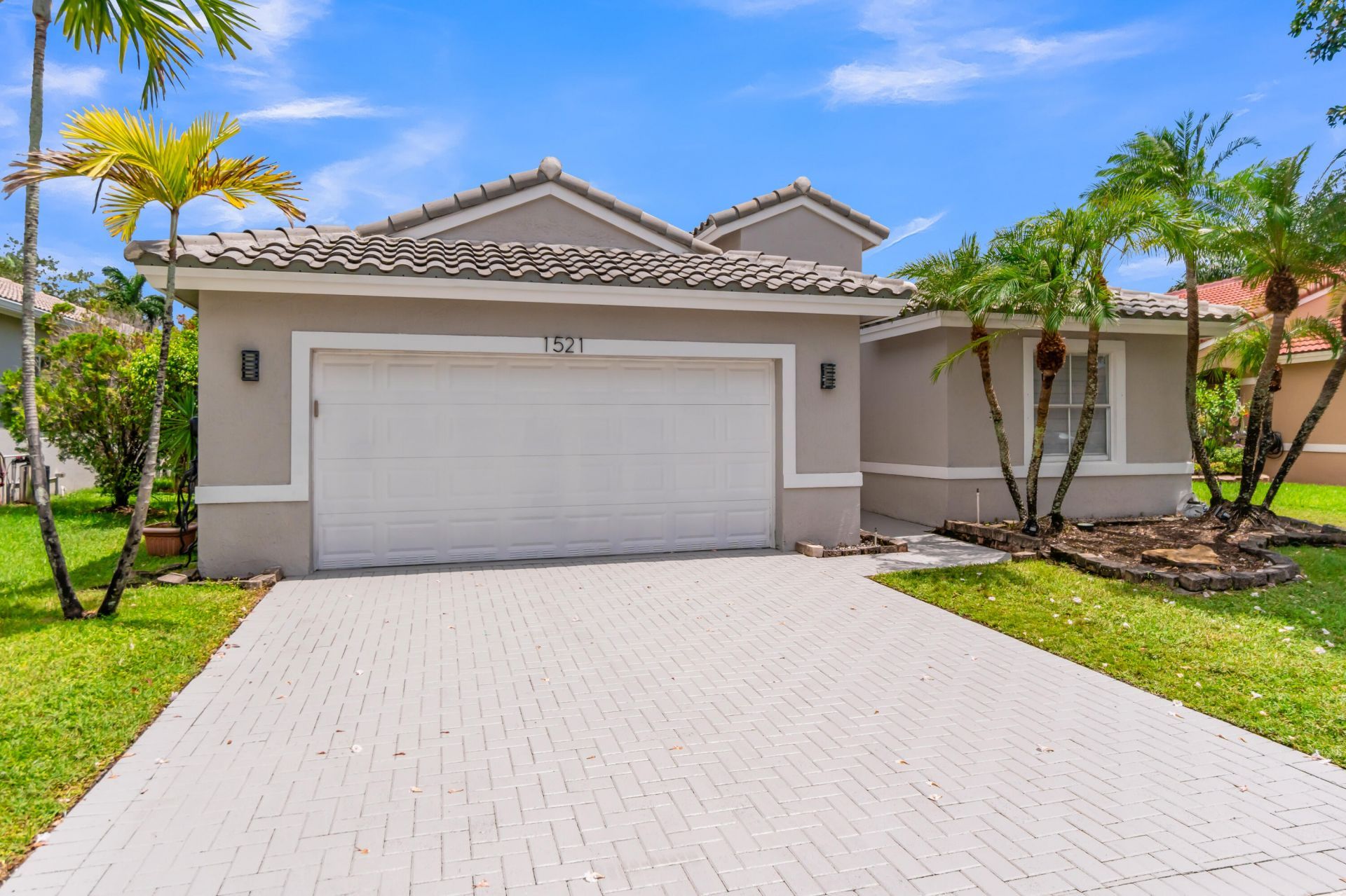 1521 SW 186th Avenue, Pembroke Pines, FL 33029 Photo