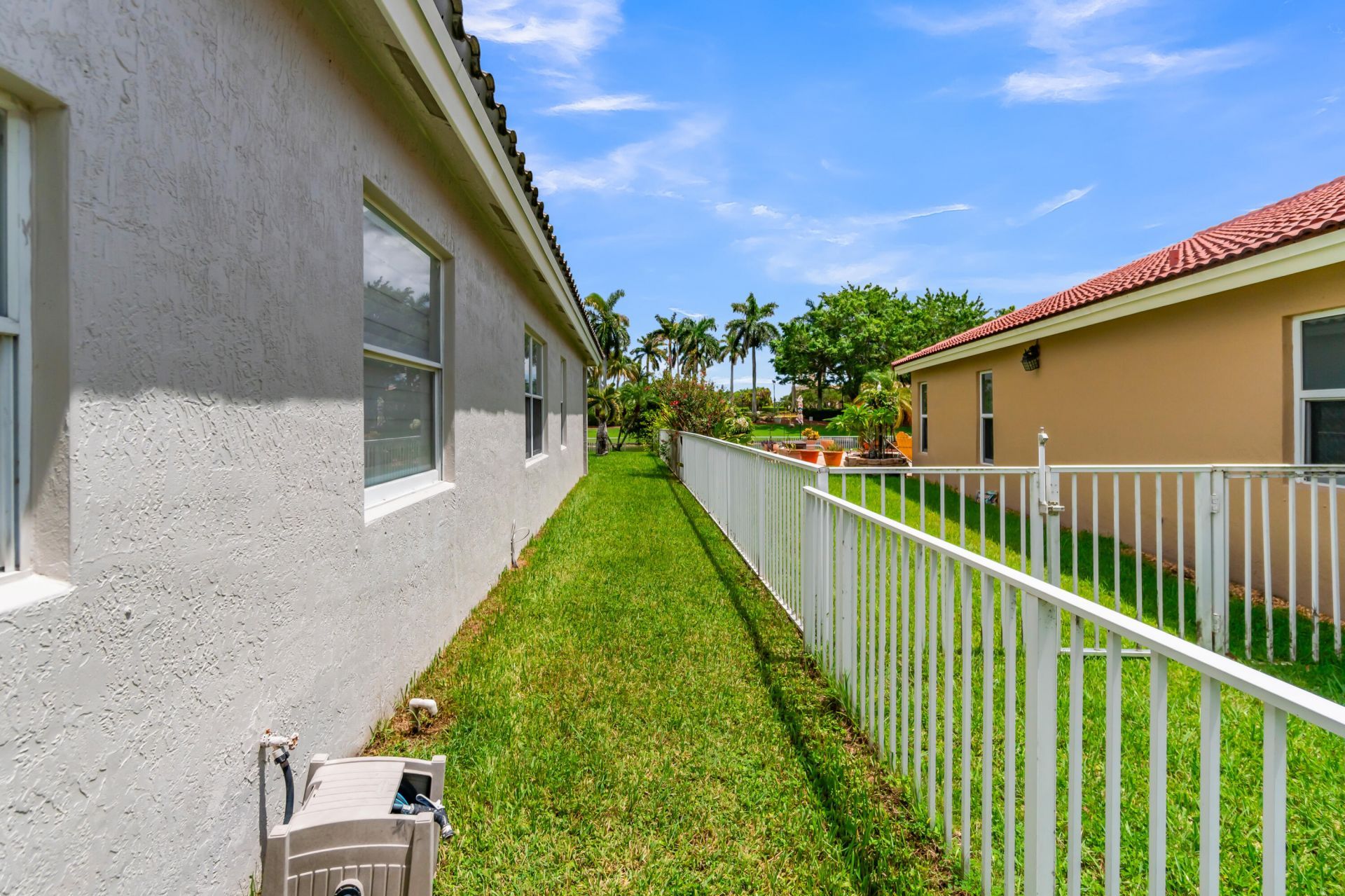 1521 SW 186th Avenue, Pembroke Pines, FL 33029 Photo