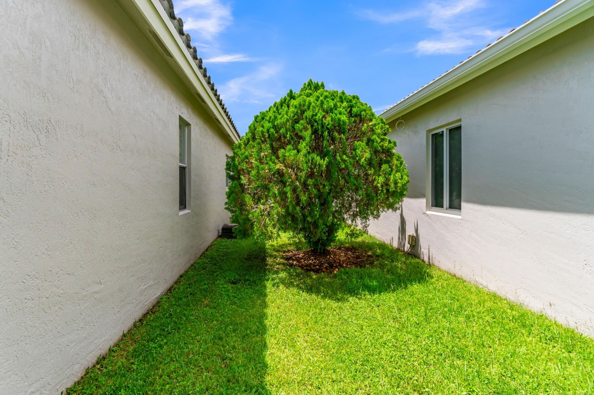 1521 SW 186th Avenue, Pembroke Pines, FL 33029 Photo