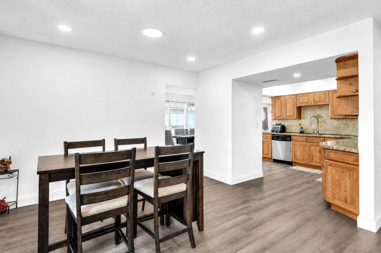 5260 SW 6th Place, Margate, FL 33068 Photo