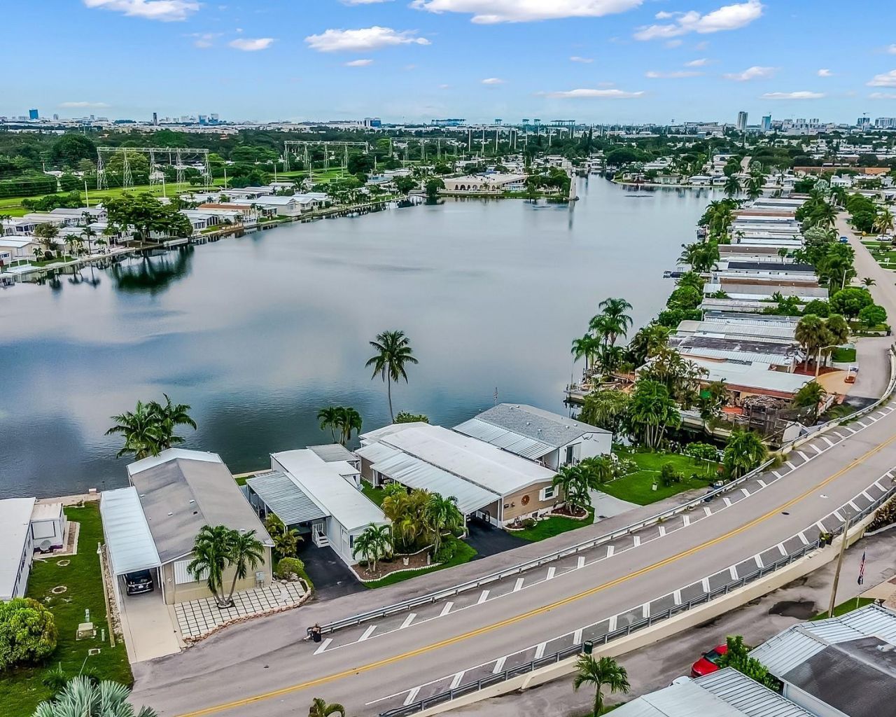 3055 Lakeshore Drive, Fort Lauderdale, FL 33312 Photo
