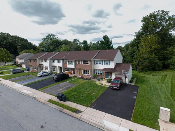 221 SULKY WAY, CHADDS FORD, PA 19317