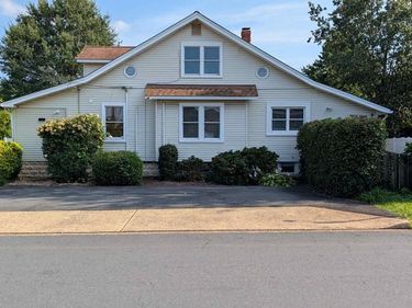 802 S GLEBE ROAD, ARLINGTON, VA 22204
