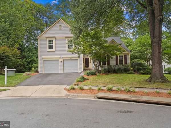 6414 BROMFIELD TRCE, CENTREVILLE, VA 20120