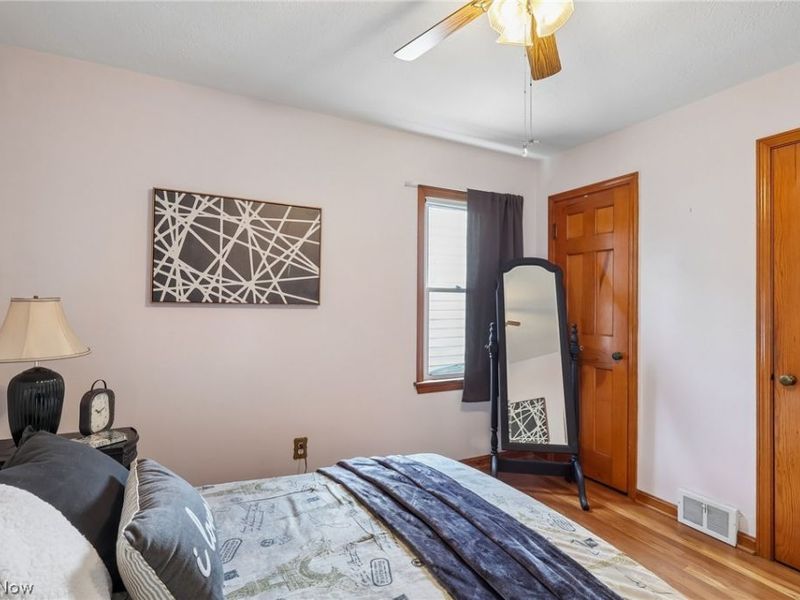439 E 330th Street, Willowick, OH 44095 Photo 21