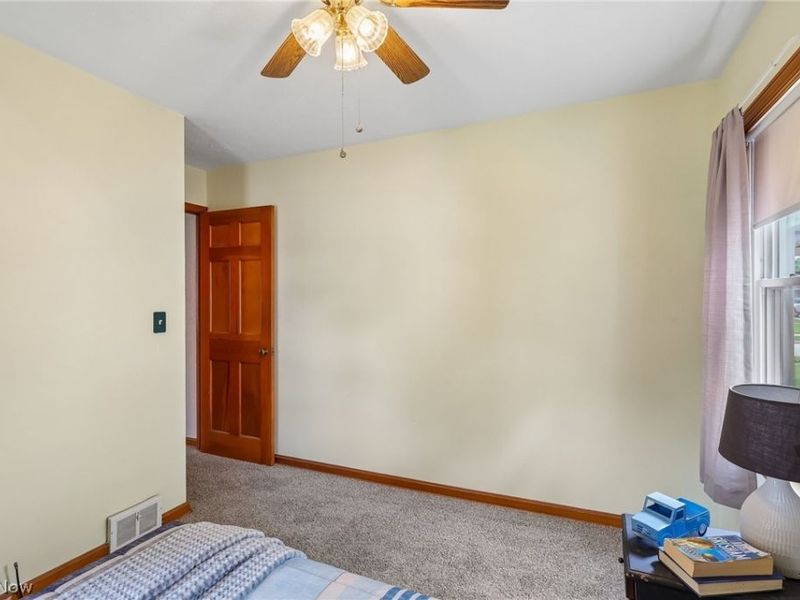 439 E 330th Street, Willowick, OH 44095 Photo 27