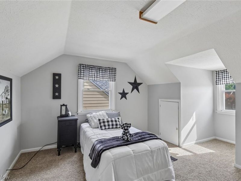 439 E 330th Street, Willowick, OH 44095 Photo 32