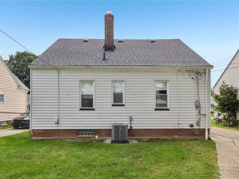 439 E 330th Street, Willowick, OH 44095 Photo 46