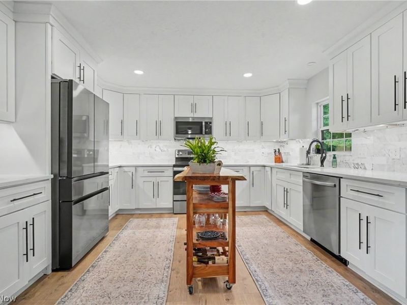 10385 King Coe Lane, Strongsville, OH 44149 Photo 14
