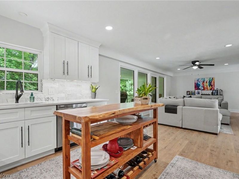 10385 King Coe Lane, Strongsville, OH 44149 Photo 18