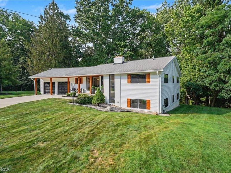 10385 King Coe Lane, Strongsville, OH 44149 Photo 3
