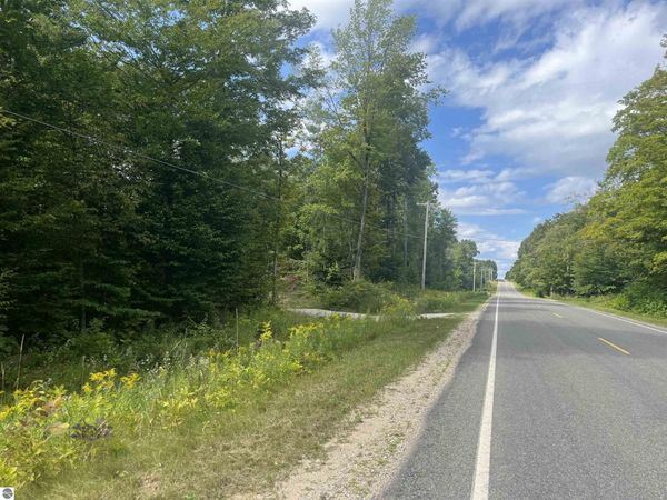 7 Mile Road, Lake City, MI 49651