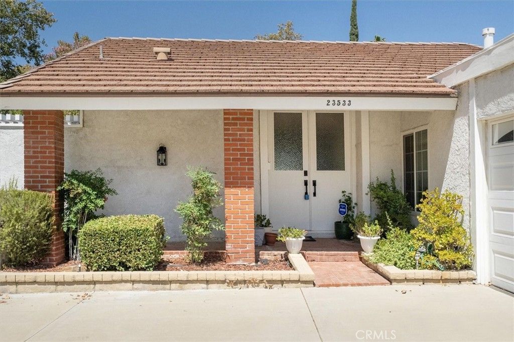 23533 Via Castanet, Valencia, CA 91355 Main Photo