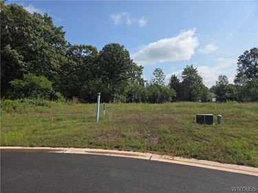 4715 Eastwood Circle , Lewiston, NY 14092