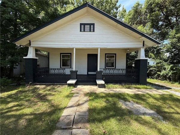610 Dauphin Island Parkway, Mobile, AL 36606