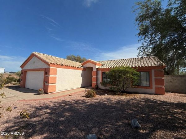 11213 W HOBBIT Drive, Arizona City, AZ 85123