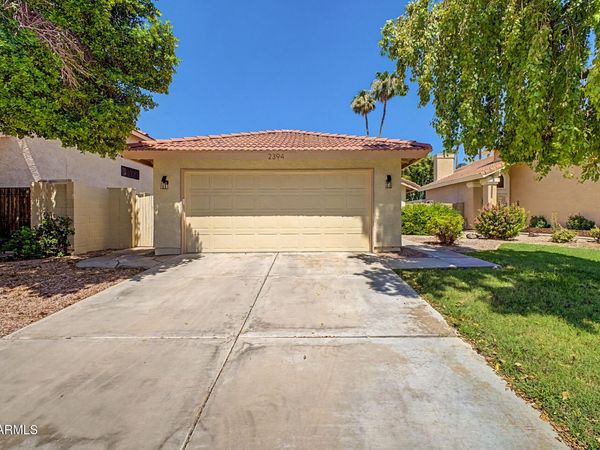 2394 W PARK Avenue, Chandler, AZ 85224