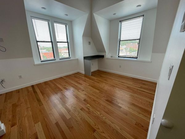 64 Market Street, Unit 505, Lynn, MA 01901