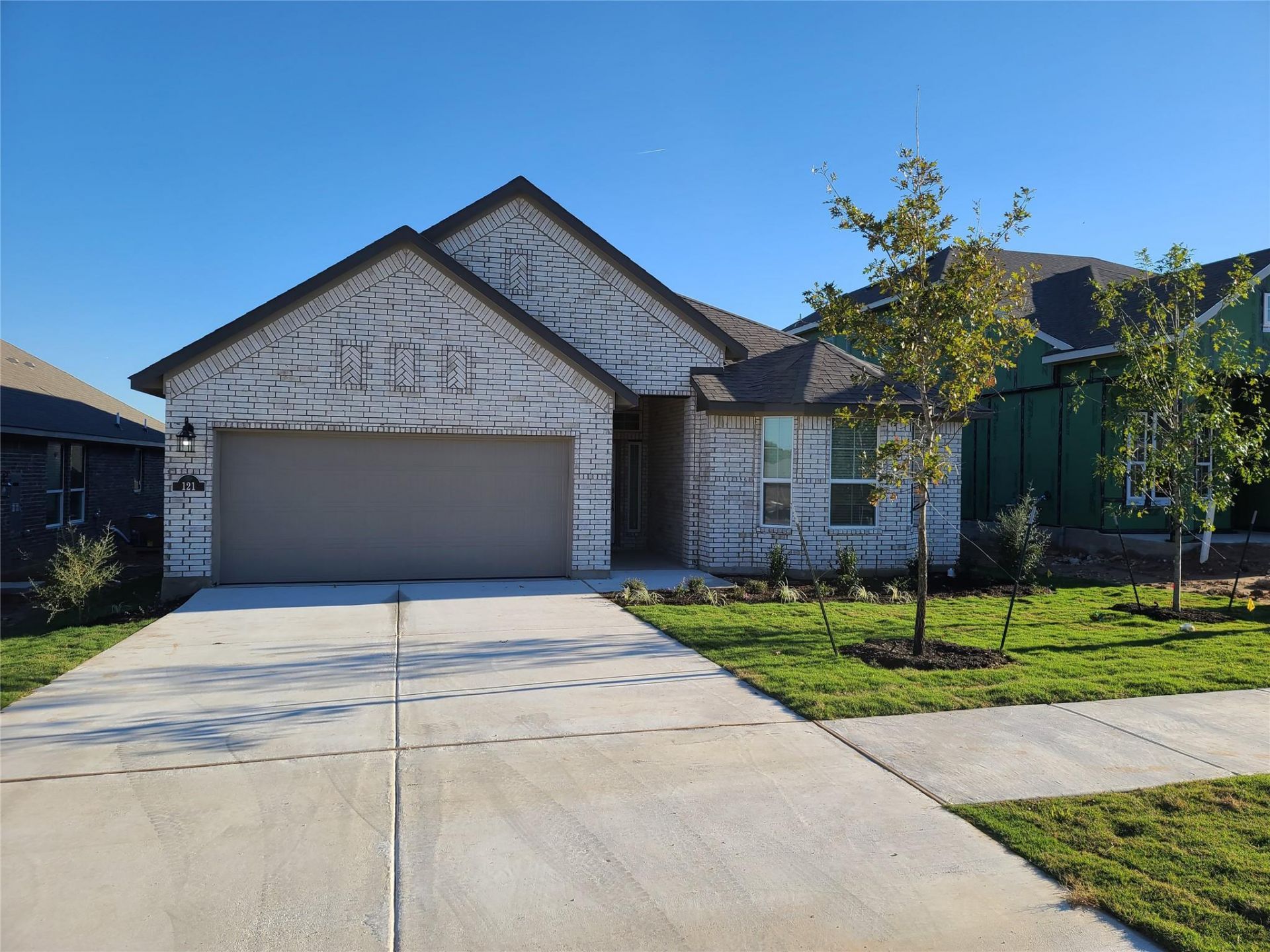 121 High Plains Dr, Georgetown, TX 78628 Main Photo