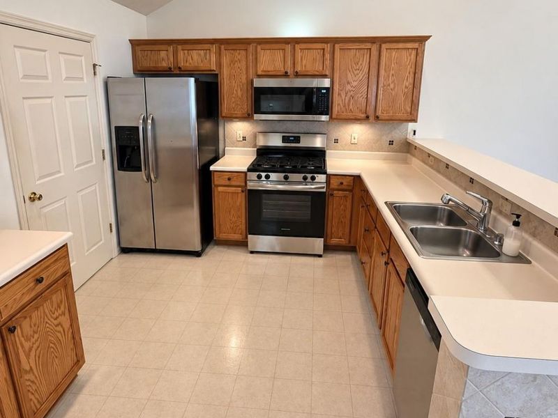 1101 St Andrews Circle, Miami Township, OH 45150 Photo 9