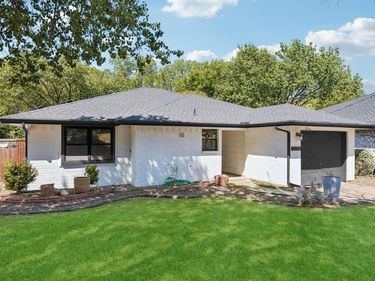 2749 Buna Drive, Dallas, TX 75211