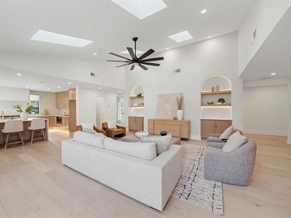 16212 Spring Creek Road, Dallas, TX 75248