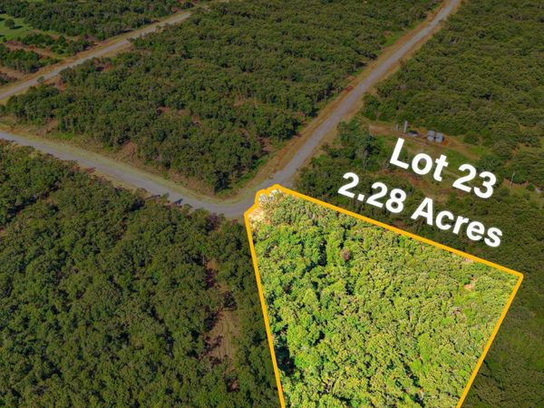 2324 S Westminster Road , Guthrie, OK 73044