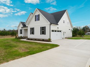 30 Bella Lane, Zebulon, NC 27597