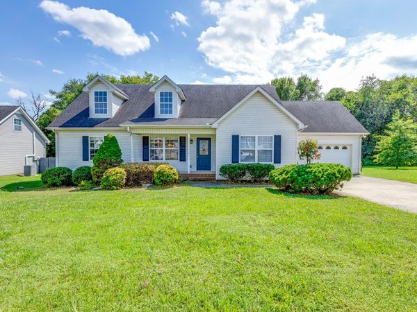 512 Myers Parsons Way , Murfreesboro, TN 37127