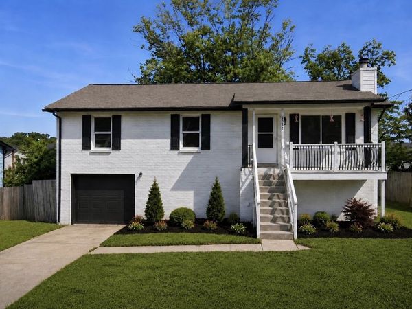 4321 Valley Grove Dr, Hermitage, TN 37076