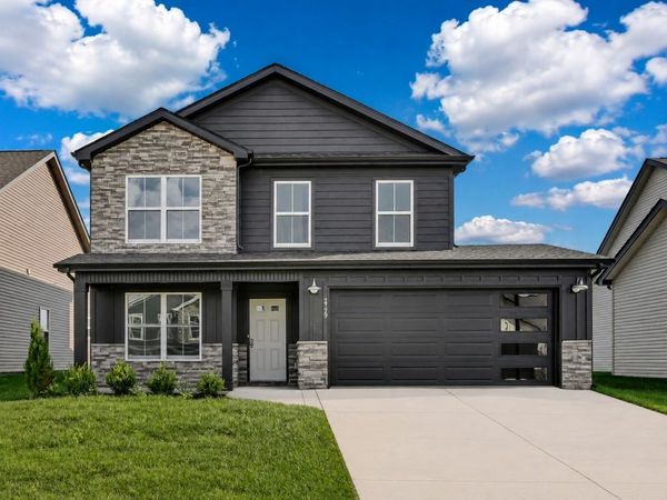2729 Brewster Dr , Clarksville, TN 37042
