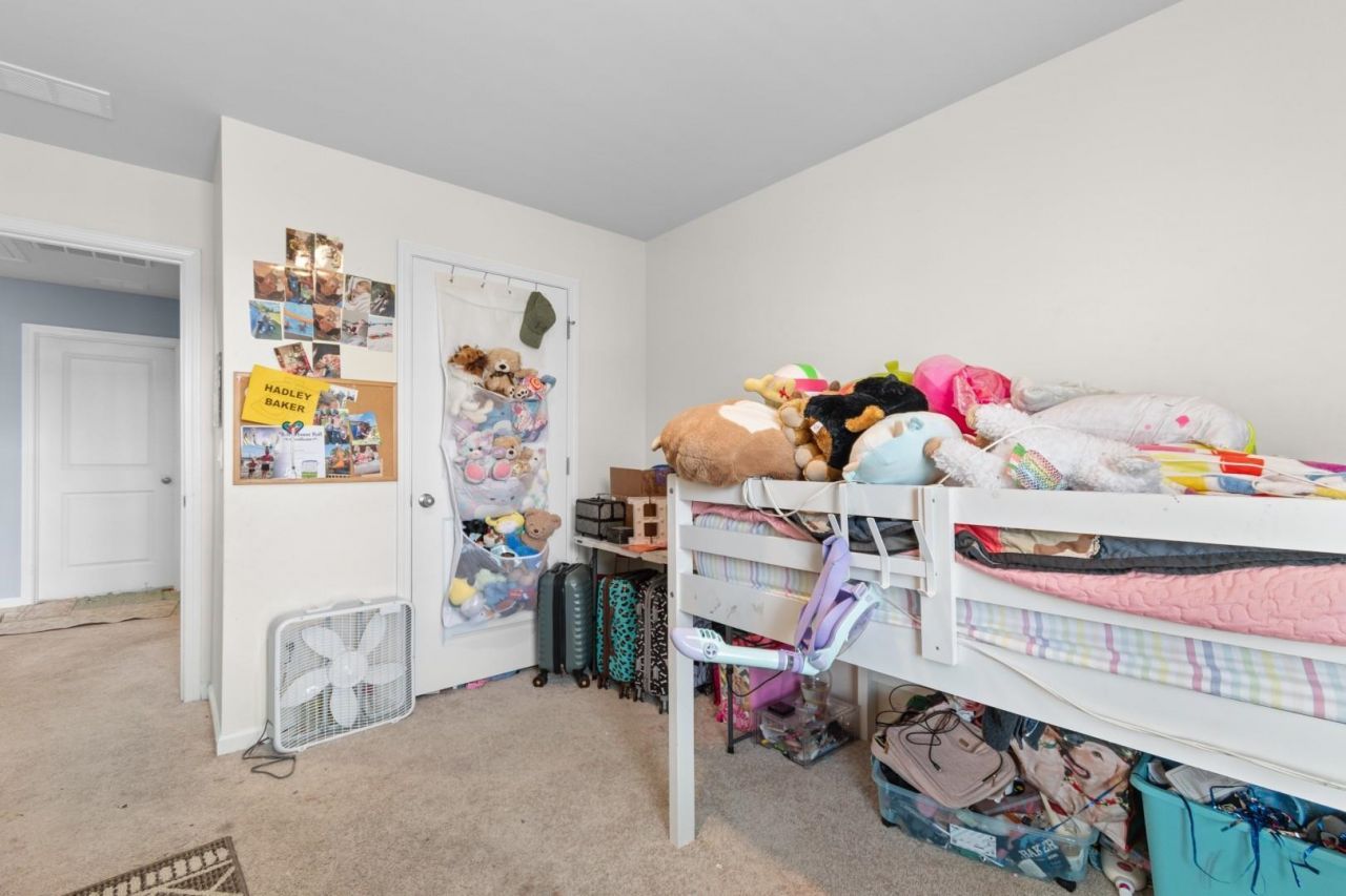 2021 Sage Dr. Photo 22