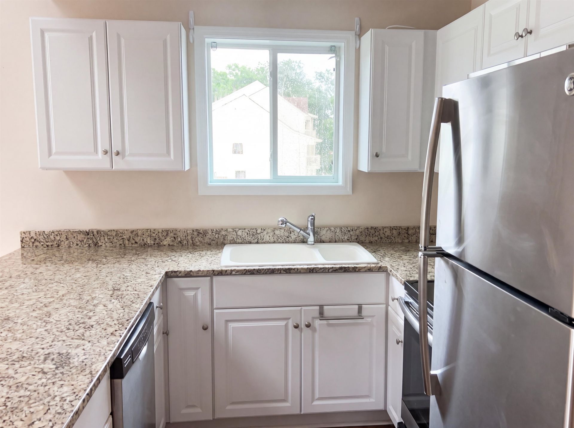 510 Fairwood Lakes Dr.  Photo 8