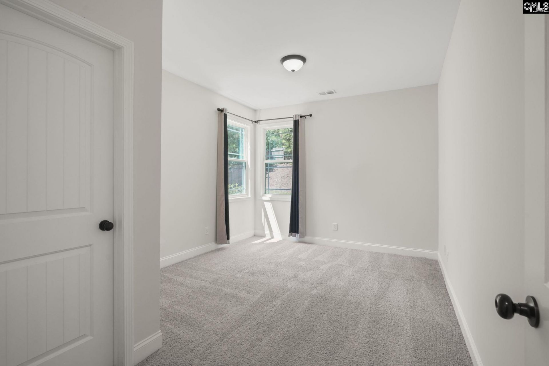107 Riggs Drive  Photo 23