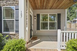 107 Riggs Drive  photo 4