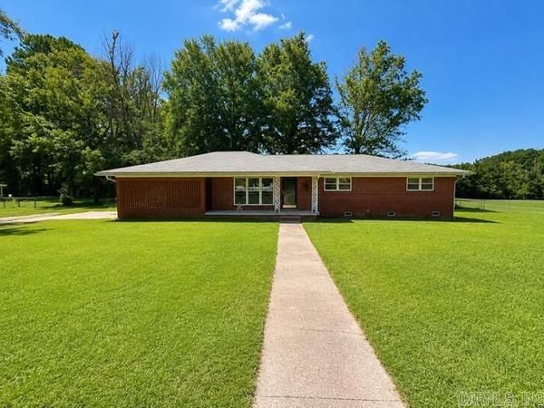 2071 Elaine Circle, Arkadelphia, AR 71923