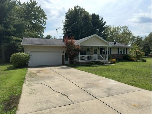 1080 Portage Easterly Road , Cortland, OH 44410