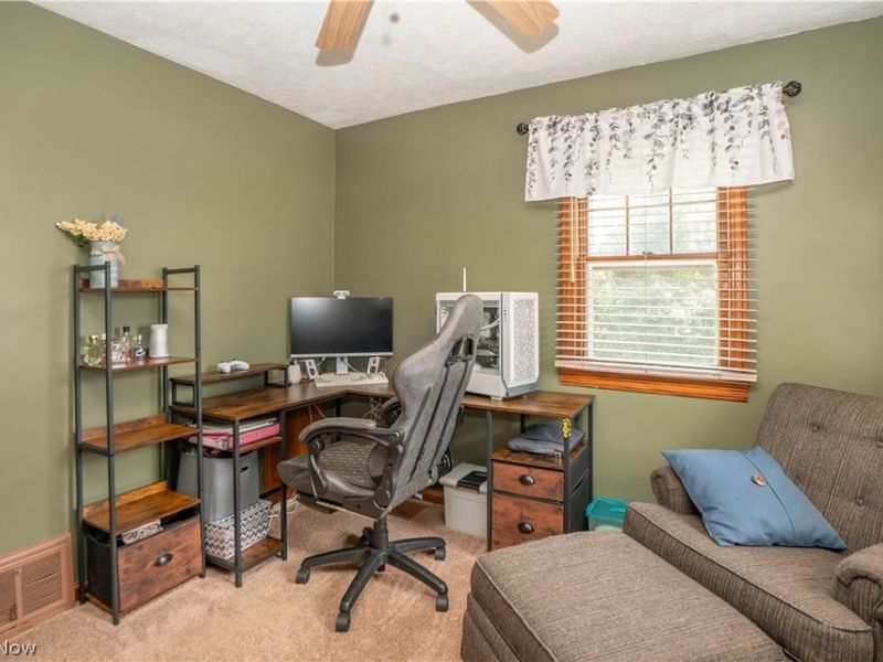 2826 Fletcher Avenue NE, Canton, OH 44705 Photo 15